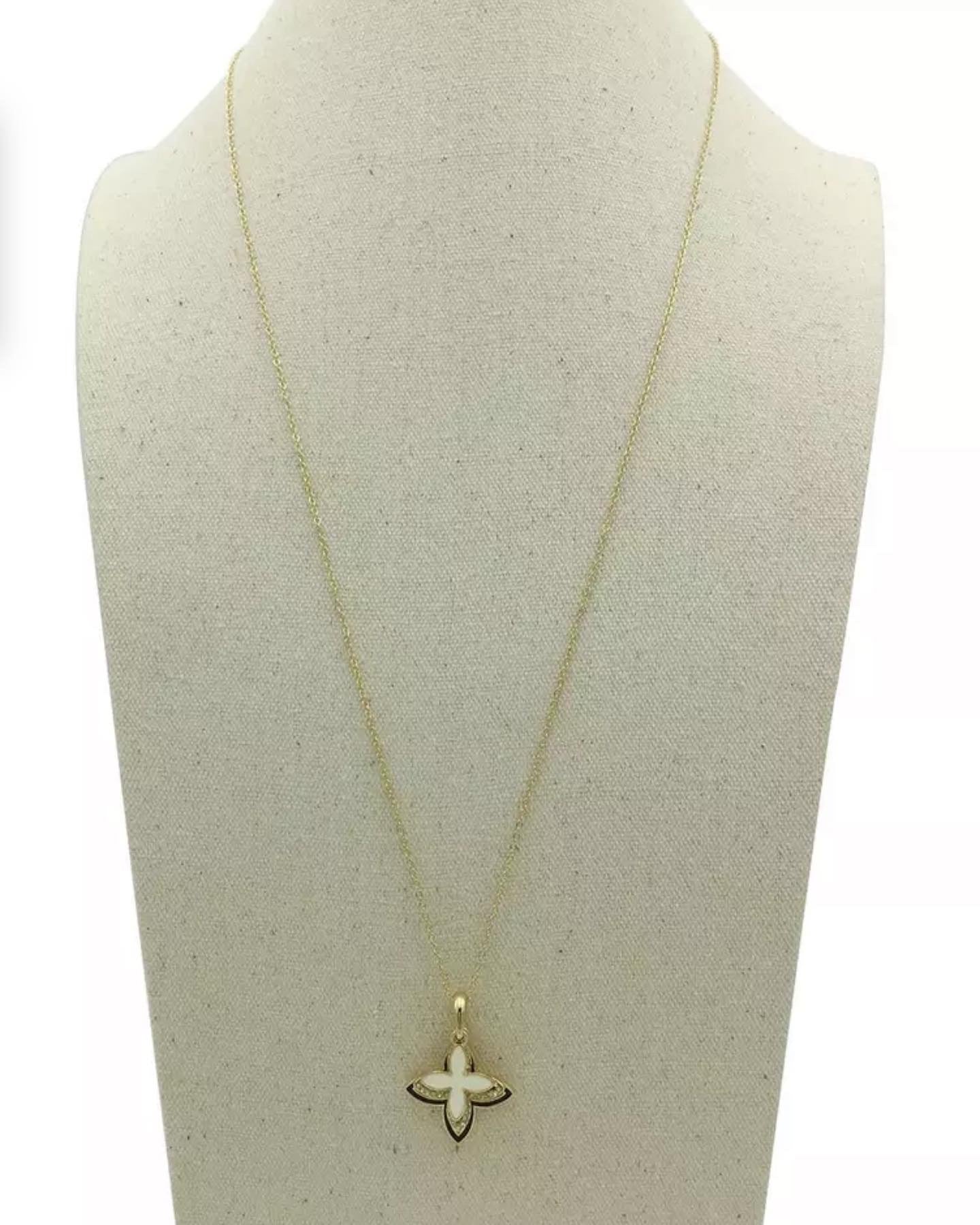 Three Layer Four leaf clover Necklace gold color