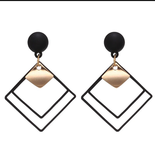 Chloe Geometric Earrings