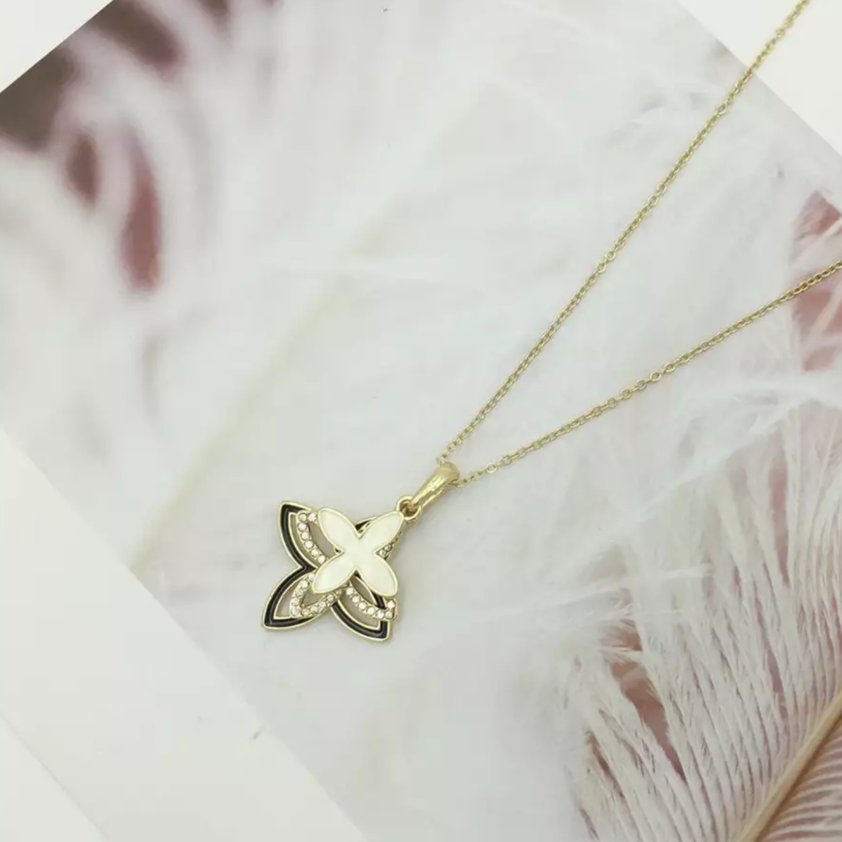 Three Layer Four leaf clover Necklace gold color